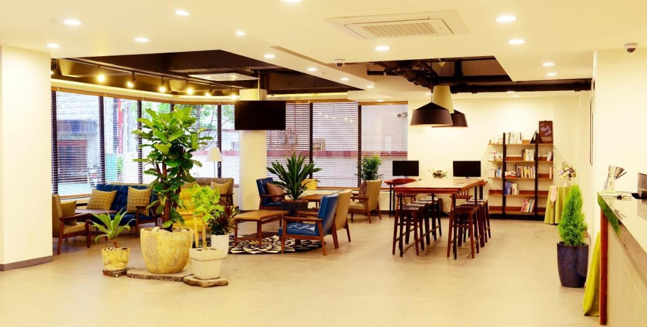 Casa Mini Hotel Гиеонгджу Екстериор снимка