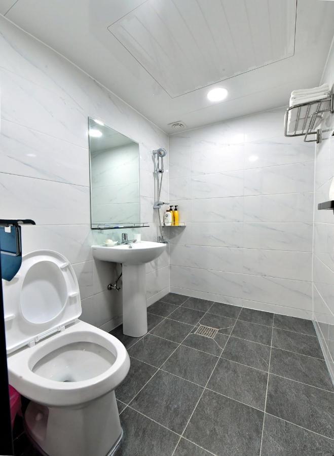Casa Mini Hotel Гиеонгджу Екстериор снимка