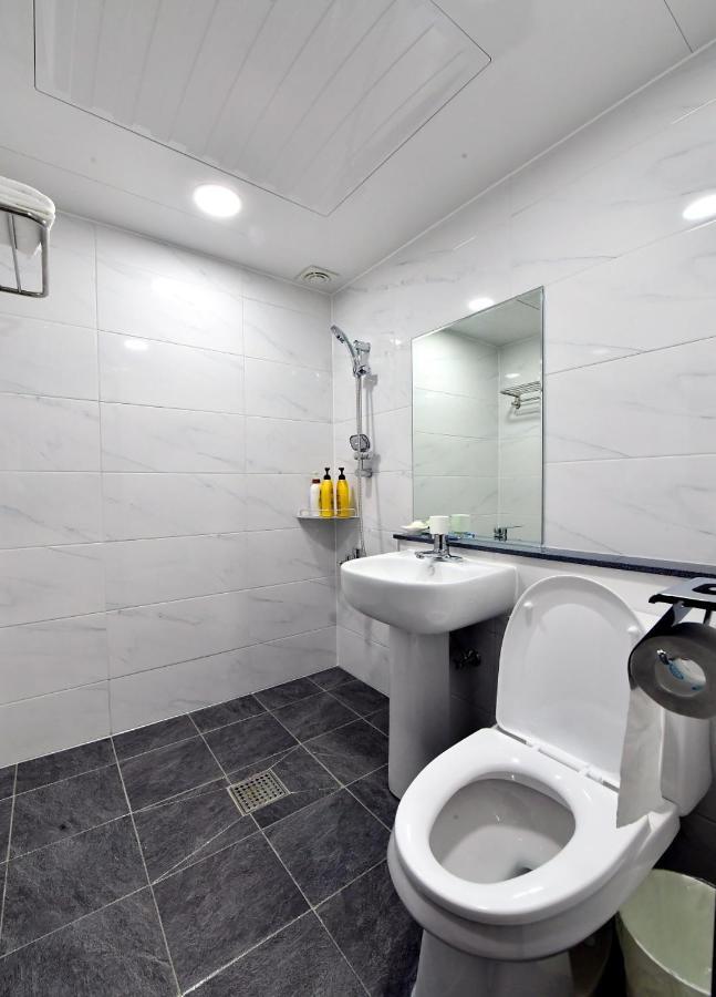 Casa Mini Hotel Гиеонгджу Екстериор снимка